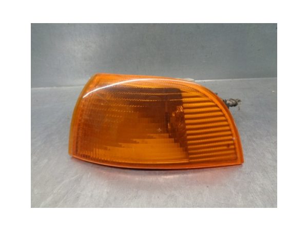FOCO DELANTERO IZQUIERDO AMBAR 55-60 ALTERNATIVO